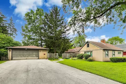 520 S Edgewood Avenue, La Grange, IL 60525 - Photo 1