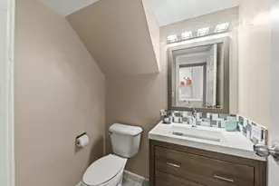 342 Redwing Dr, Bolingbrook, IL 60440 - Photo 9