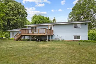 14413 Pleasant Valley Rd, Woodstock, IL 60098 - Photo 21