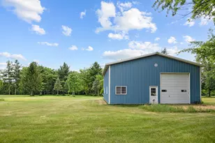 14413 Pleasant Valley Rd, Woodstock, IL 60098 - Photo 25