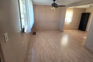 7139 W 74th Pl, Chicago, IL 60638 - Photo 5