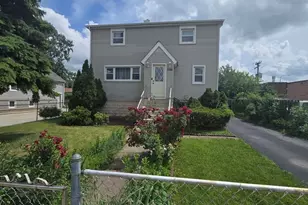 7139 W 74th Pl, Chicago, IL 60638 - Photo 3