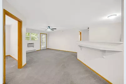 300 Cunat Boulevard #2C, Richmond, IL 60071 - Photo 3