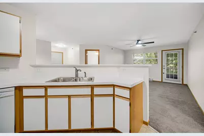 300 Cunat Boulevard #2C, Richmond, IL 60071 - Photo 9