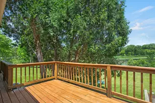 26456 W Laurel Ave, Wauconda, IL 60084 - Photo 3