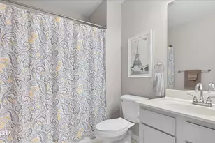 2637 N Greenwood Pl, Arlington Heights, IL 60004 - Photo 19