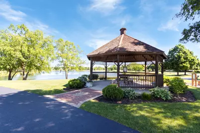 16567 Buckner Pond Way, Crest Hill, IL 60403 - Photo 19