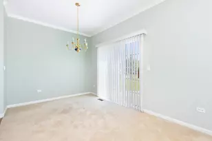 16567 Buckner Pond Wy, Crest Hill, IL 60403 - Photo 5