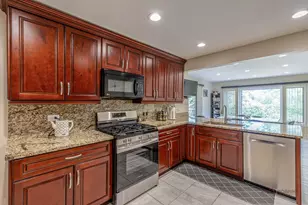 409 Chicory Ln, Buffalo Grove, IL 60089 - Photo 15
