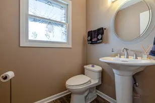 409 Chicory Ln, Buffalo Grove, IL 60089 - Photo 5