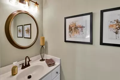 565 Blackberry Ridge Drive, Aurora, IL 60506 - Photo 9