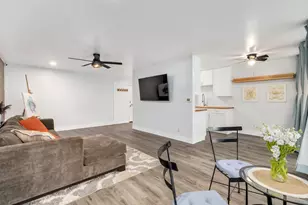 5700 Hillcrest Ln, Lisle, IL 60532 - Photo 7
