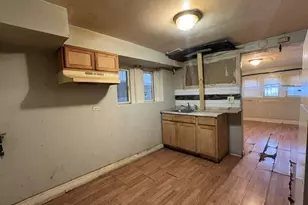 8711 S Exchange Ave, Chicago, IL 60617 - Photo 23