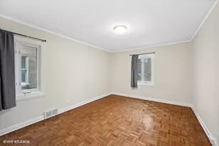 2311 Brown Ave, Evanston, IL 60201 - Photo 11