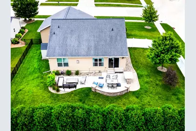2600 Fieldstone Court, Normal, IL 61761 - Photo 9