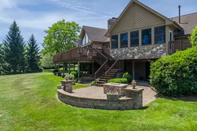2005 Selkirk Court, Inverness, IL 60010 - Photo 3
