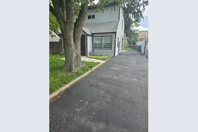 7139 W 74th Street, Chicago, IL 60638 - Photo 3