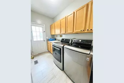 416 Ptarmigan Place, Lindenhurst, IL 60046 - Photo 17