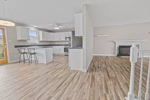 300 Quail Hollow Dr, Beecher, IL 60401 - Photo 11