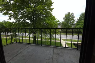 1665 Coach Dr, Naperville, IL 60565 - Photo 11