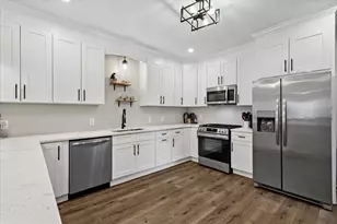 619 S Myrtle Ave, Kankakee, IL 60901 - Photo 3