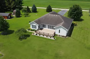 1646 N 2050 East Rd, Watseka, IL 60970 - Photo 27