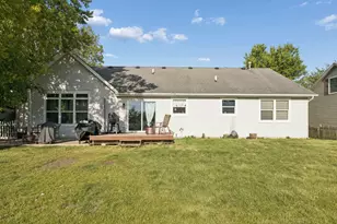 205 Turnbridge Dr, Shorewood, IL 60404 - Photo 15