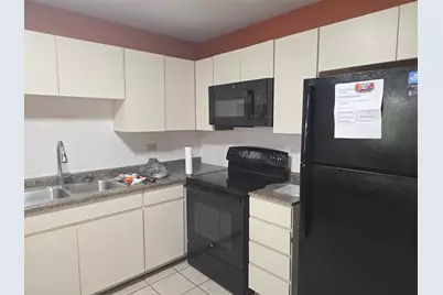 7 E Carriageway Drive #214, Hazel Crest, IL 60429 - Photo 9