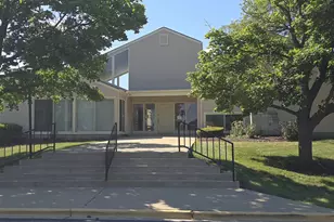 7 E Carriageway Dr, Hazel Crest, IL 60429 - Photo 41