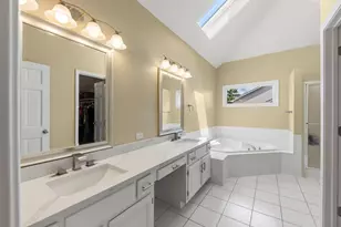 5008 Switch Grass Ln, Naperville, IL 60564 - Photo 15
