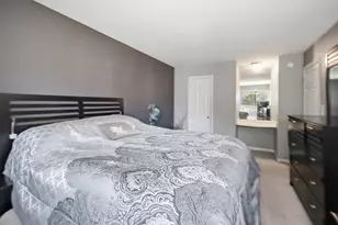 2081 N Ginger Circle, Palatine, IL 60074 - Photo 9