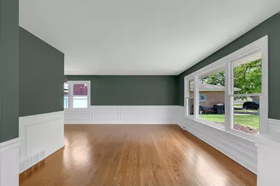 1320 E 169th Place, South Holland, IL 60473 - Photo 3