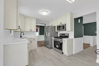 1320 E 169th Place, South Holland, IL 60473 - Photo 9