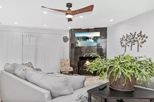 8251 Mulberry Ct, Palos Hills, IL 60465 - Photo 3