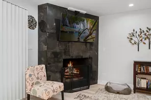 8251 Mulberry Ct, Palos Hills, IL 60465 - Photo 5