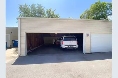 182 S Waters Edge Drive #201, Glendale Heights, IL 60139 - Photo 19