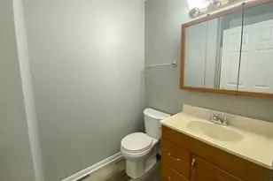 182 S Waters Edge Dr, Glendale Heights, IL 60139 - Photo 13