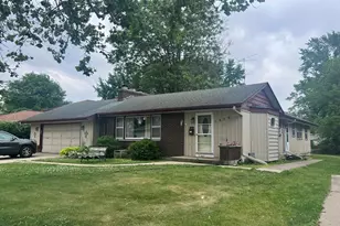 1629 Lin Lor Ln, Elgin, IL 60123 - Photo 7