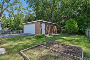 91 Bay Rd, Fox Lake, IL 60020 - Photo 19