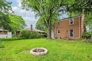 8646 Harms Rd, Skokie, IL 60077 - Photo 23