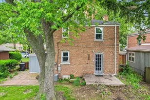 8646 Harms Rd, Skokie, IL 60077 - Photo 21