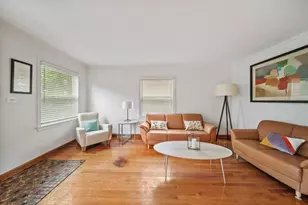 5041 N New England Ave, Chicago, IL 60656 - Photo 3