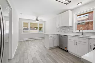 9117 S St Louis Ave, Evergreen Park, IL 60805 - Photo 5
