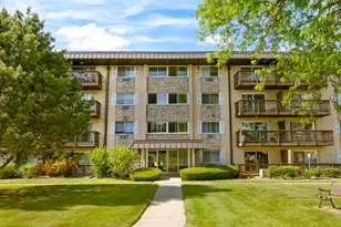 2214 S Goebbert Rd, Arlington Heights, IL 60005 - Photo 23