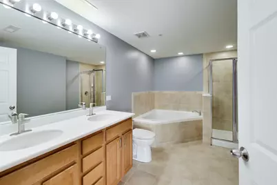 601 W Rand Road #201, Arlington Heights, IL 60004 - Photo 11