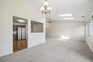 124 W Morningside Ln, Buffalo Grove, IL 60089 - Photo 5