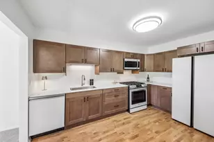 124 W Morningside Ln, Buffalo Grove, IL 60089 - Photo 7