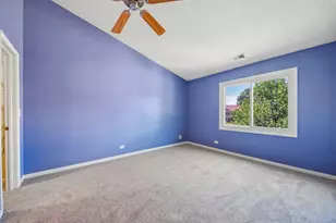 124 W Morningside Ln, Buffalo Grove, IL 60089 - Photo 13