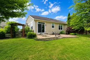 2970 Strauss Ct, Woodstock, IL 60098 - Photo 13