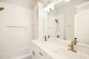 28722 N Madison Ave, Wauconda, IL 60084 - Photo 17